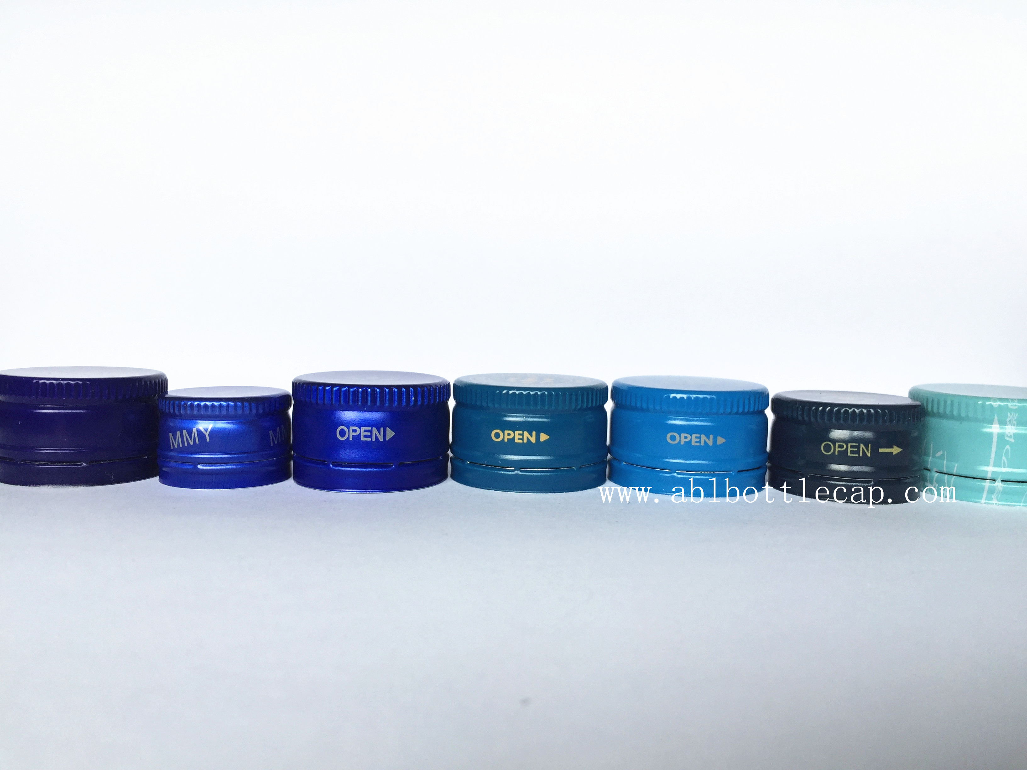 blue aluminium cap